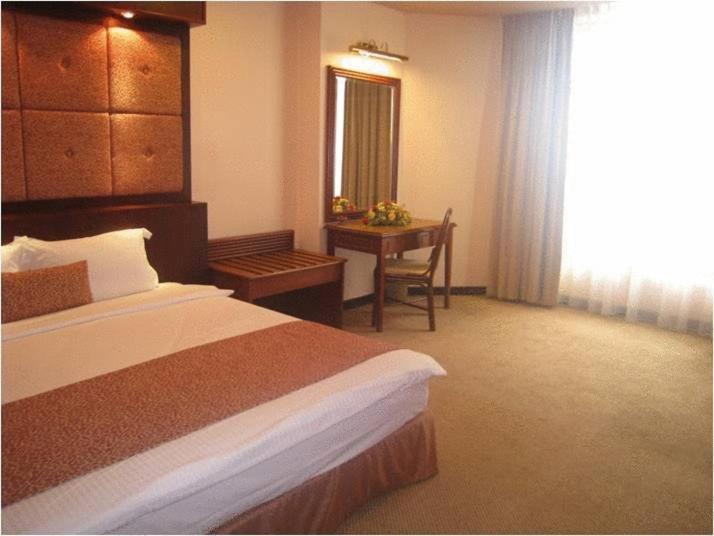 Trove Hotel